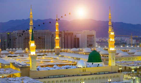14 Nights Umrah Package 2025